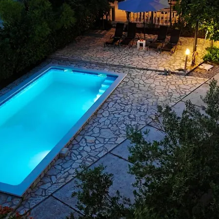 Krnić Dom wakacyjny *